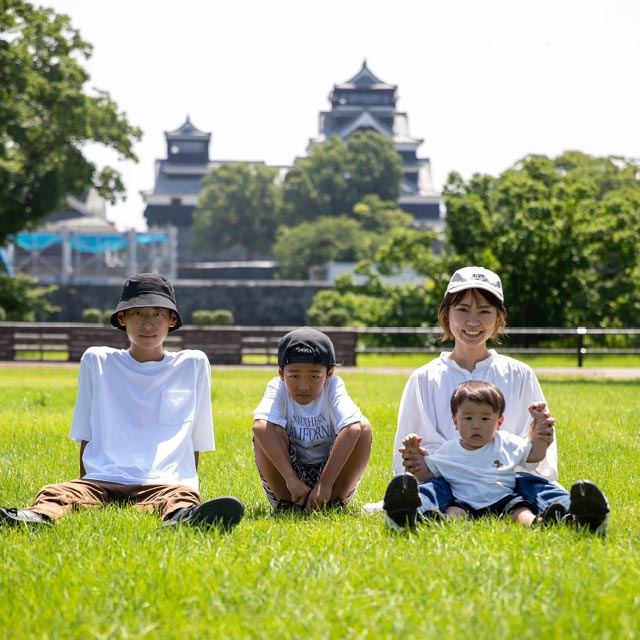 3兄弟はけんか知らず。ただし、遊び方が違うので母は常にそれぞれの遊び相手だそう